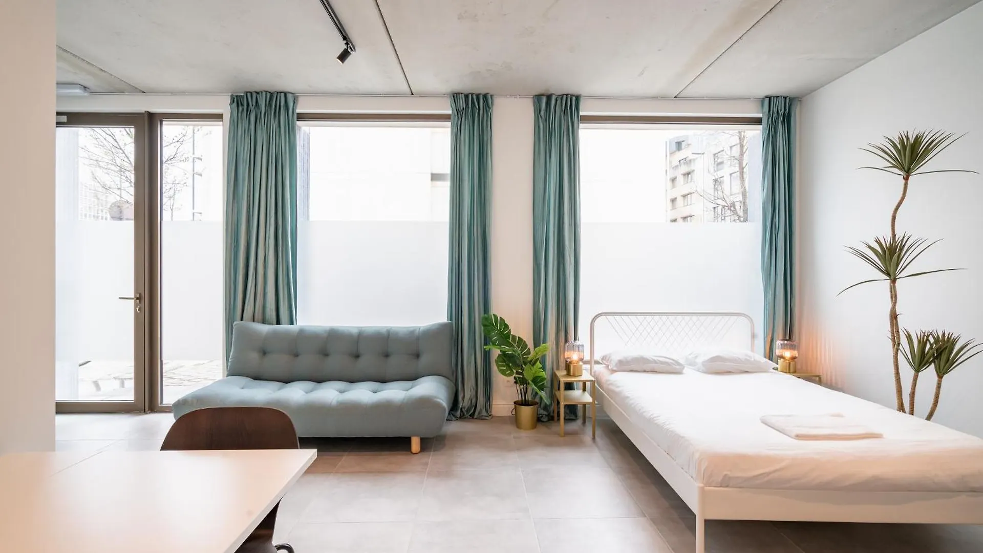 Opera Apartments In The Center Of Antwerpen